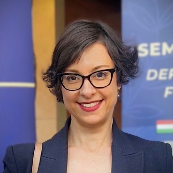 Doc. dr Danka Sinadinović